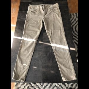 Khaki super soft pant